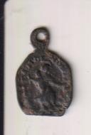 Virgen de Montserrat (S. M. De Monte Serra) Medalla (AE 17 mms.) R/ S. José. Siglo XVII