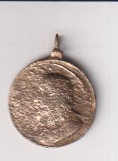 Mater Salvatoris. Medalla. (AE 23 mms.) R/ Salvator Mund. Siglo XVII-XVIII