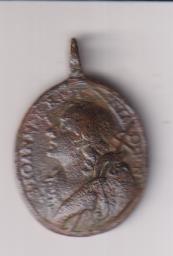 Jesús María y José. Medalla (AE 27 mms.) R/ San Juan Bautista. Siglo XVII