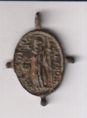 San Romualdo. Medalla (AE 24 mms.) R/ S. Benedict. Ora Pron. Siglo XVII-XVII. Muy Rara