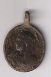 Mater Salvator. Medalla (AE 27 mms.) R/ Busto de Jesús. Siglo XVII-XVIII