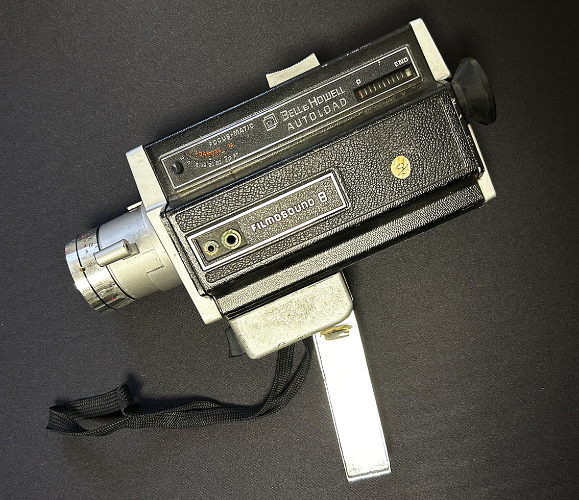 Cámara Super 8 Bell & Howell. Filmosound 8