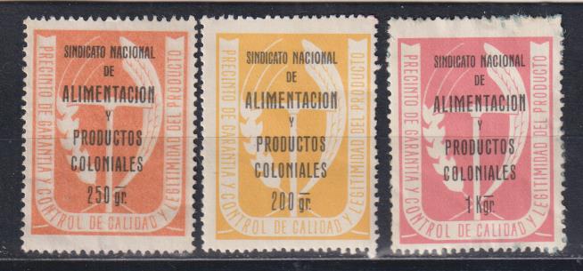 Sindicato nacional de Alimentación y Productos Coloniales. Lote de 3 sellos Precintos (4x3 cms.)