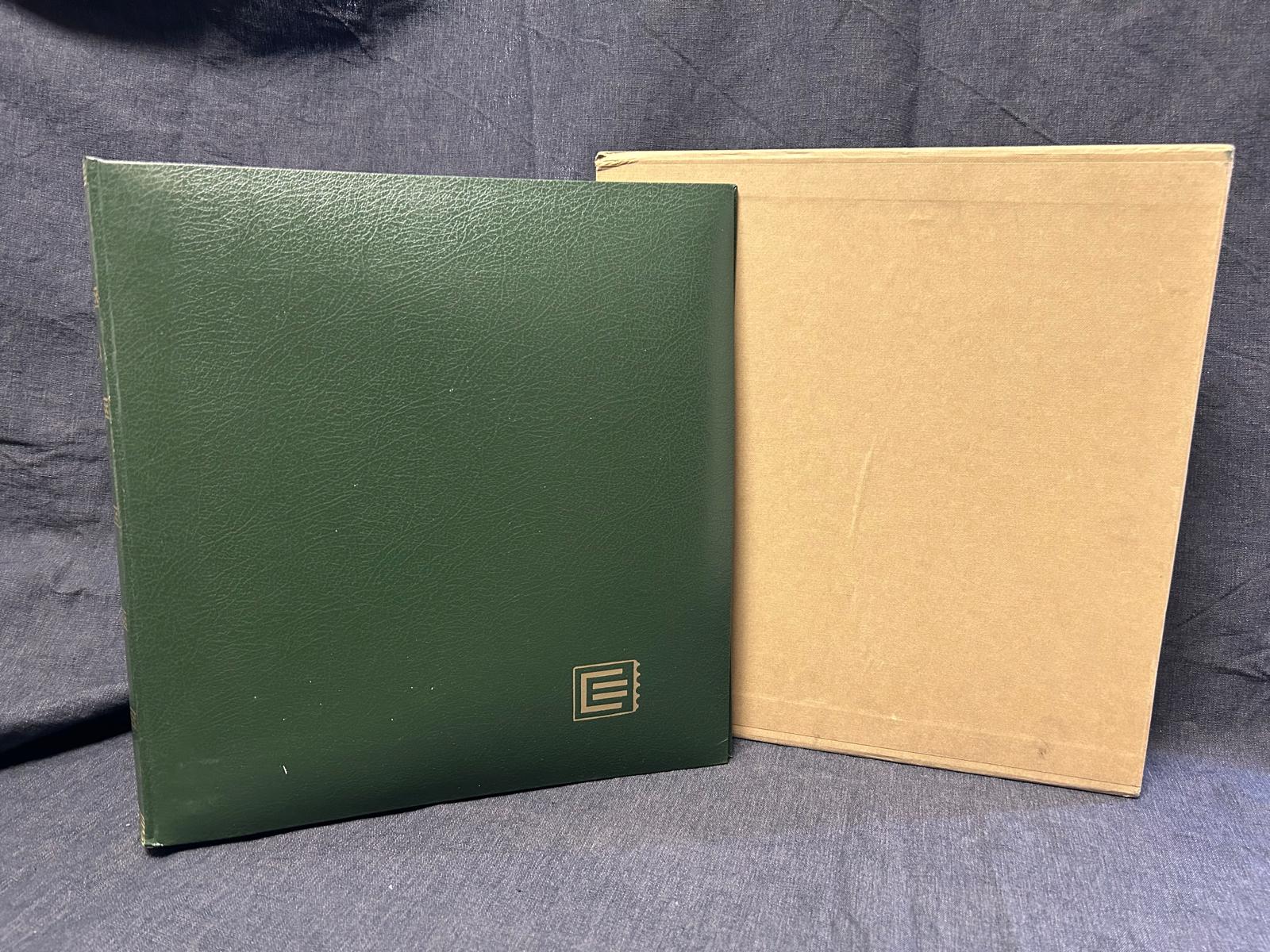 EDIFIL. Cubierta Semilujo con funda y título España