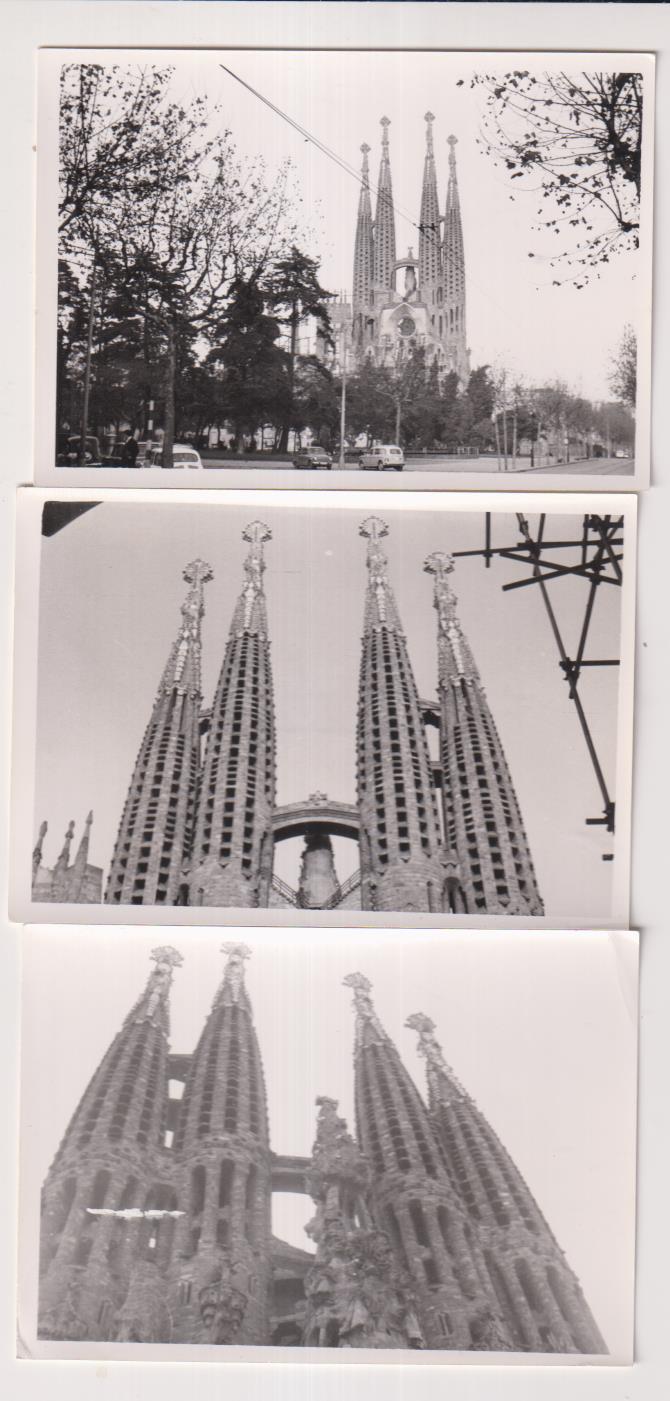 Templo Sagrada Familia. 3 Fotografías (10,5x7,5 cm.) Años 60