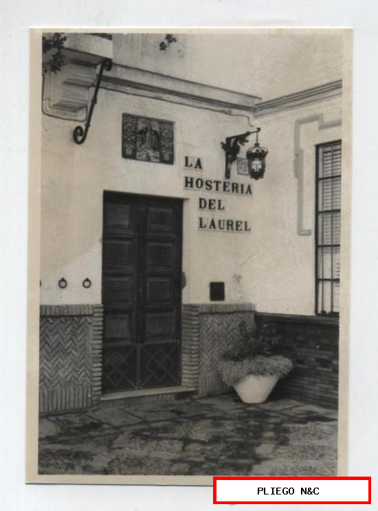 Fotografía (12,5x9) Sevilla. Hostería del Laurel. Fotógrafo Agudeló-Sevilla. Años 70