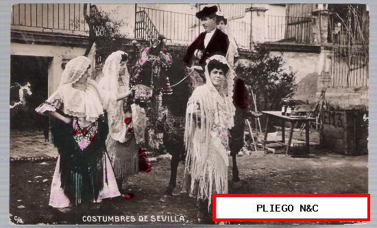 Costumbres de Sevilla. Camino de la Feria. Foto Ernesto (Madrid) RARA. fechado en 1910
