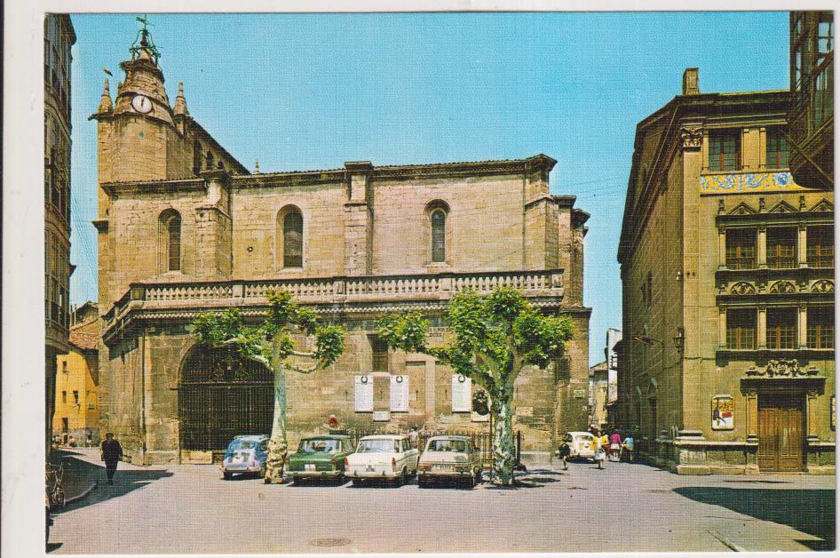 Miranda de Ebro.- Iglesia Santa maría y Teatro Salón Apolo. Años 60