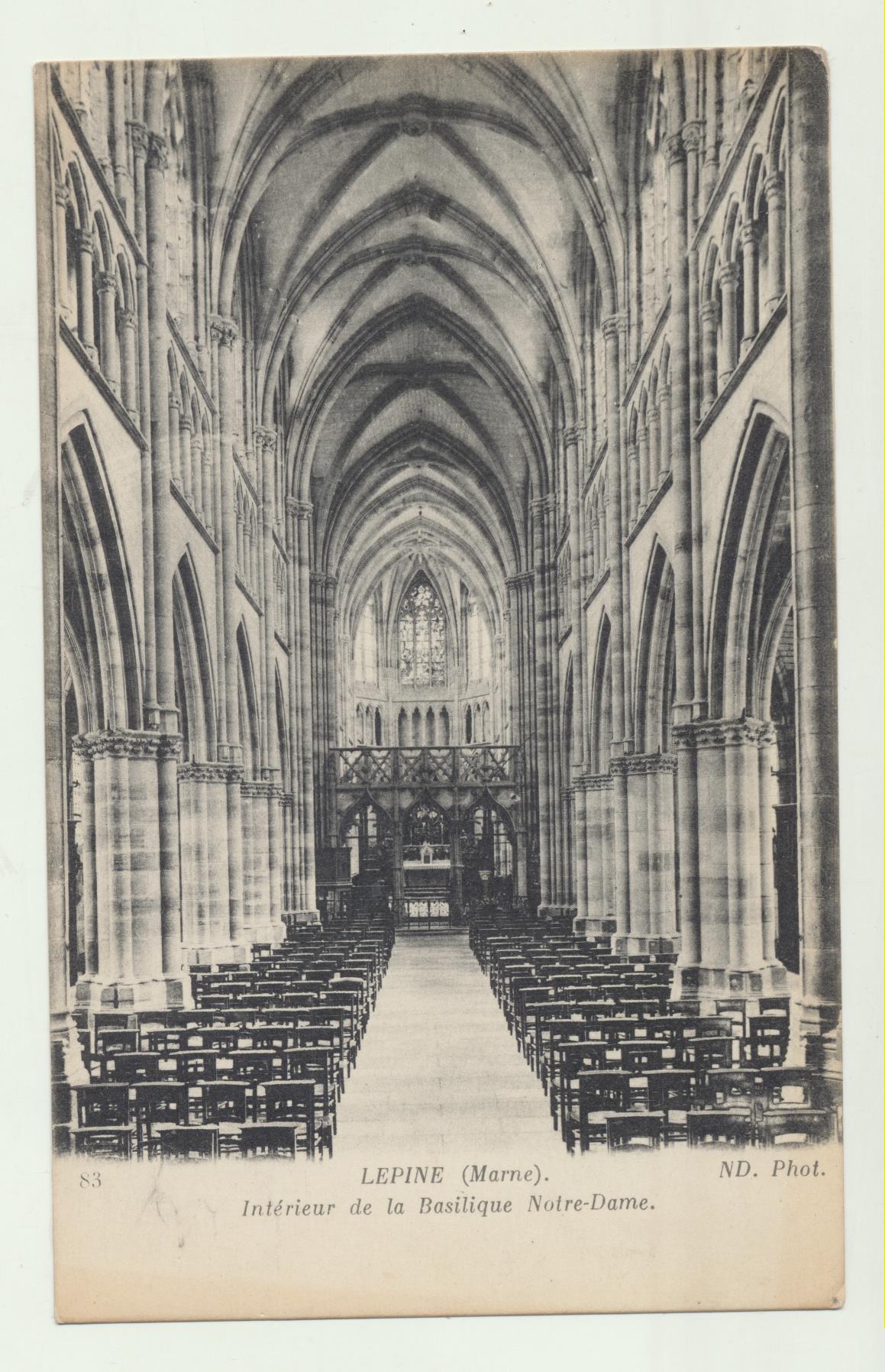 Lepine (Marne). Interieur de la Basilique Notre-Dame
