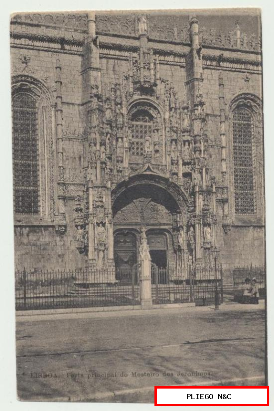 Lisboa. Porta principal do Mosteiro dos Jerónimos