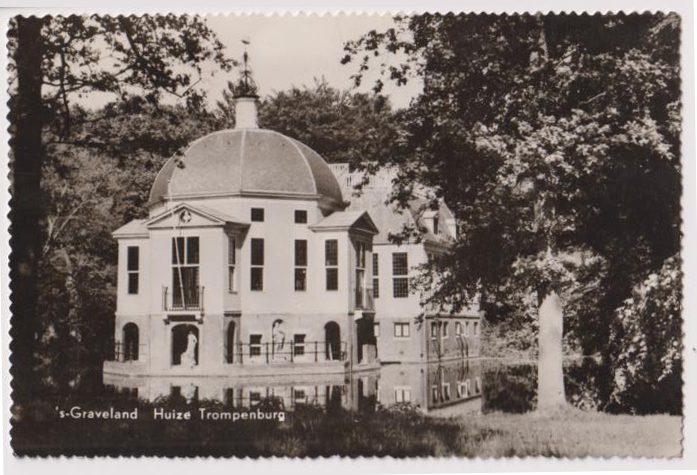 Postal. Graveland Huize Trompenburg. Franqueada y fechada en 1967
