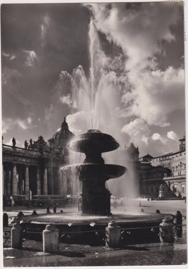 Roma.- Plaza de San Pedro. Franqueado y fechado en 1952