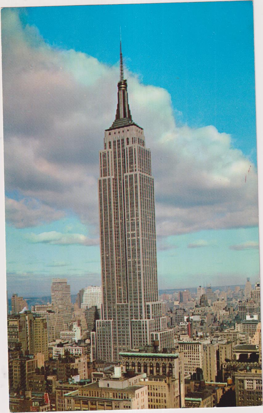 Nueva York.- Empire  State Bilding. Posta  Gigante (22,5x14)
