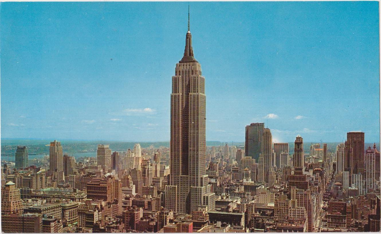 Nueva York.- Empire  State Bilding. Posta  Gigante (22,5x14)