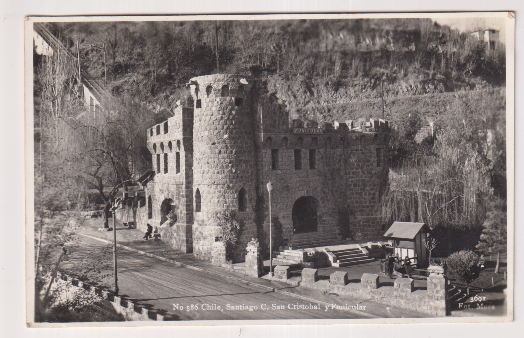 Chile. Santiago. Cerro Castillo de San Cristóbal y Funicular
