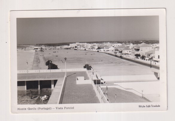 Portugal. Monte Gordo.- Vista Parcial. Edita Café Trindade. Franqueado y fechado 8 Ago. 1952. Destino: Sevilla
