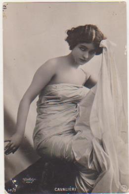 Foto-Postal Francesa de la soprano Lina Cavalieri. 1905-1910