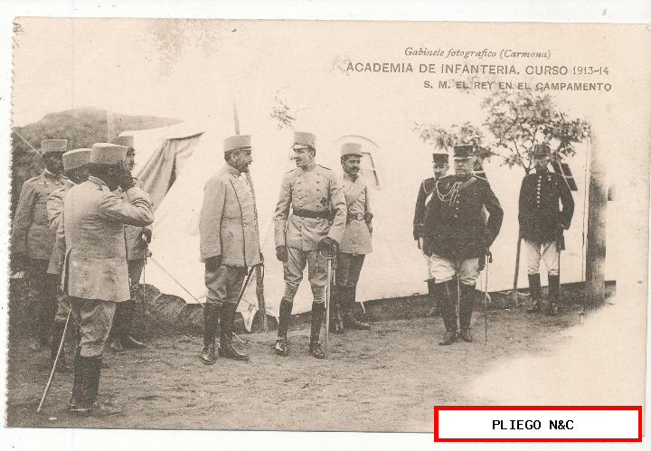 academia de infantería curso 1913-14. S.M. El rey en el campamento
