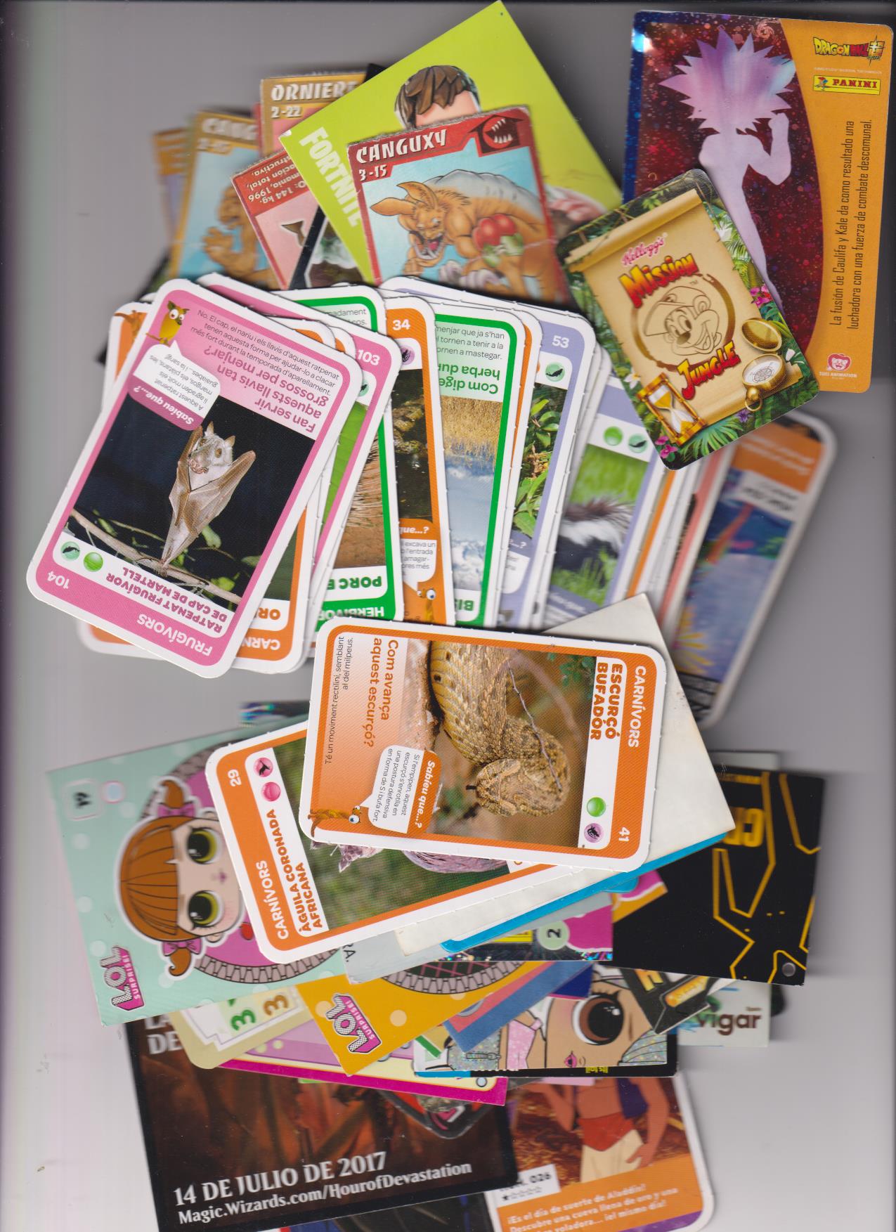 LOte de 75 Cromos: Bollycao, Danone, Dixan, Frigo