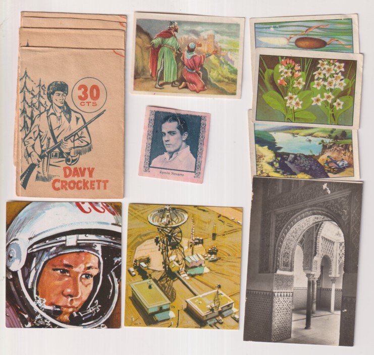 Lote de 8 Cromos: Las Cruzadas, Ramón Novarro de Chocolates virgen de los Reyes, Mundo Ameno. (nunca pegados) y 4 Sobres vacíos de Davy Crockett
