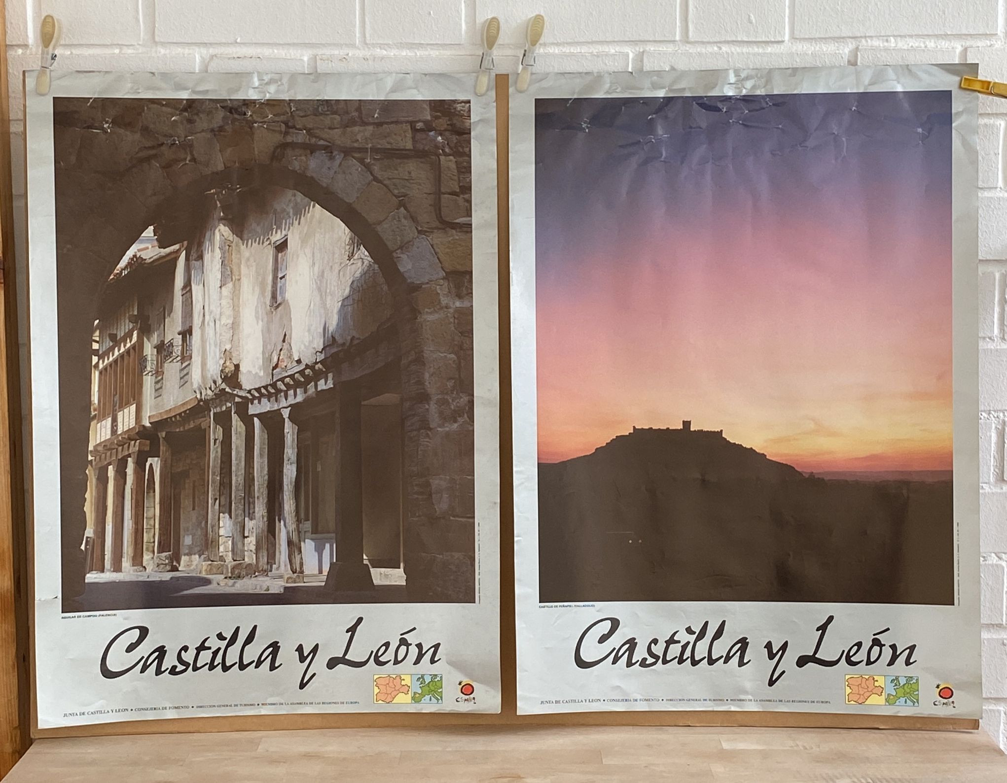Castilla y León. Lote de 2 Carteles (68x50)