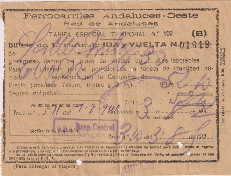 Ferrocarriles Andaluces-Oeste. Billete de 1ª clase de ida y vuelta Sevilla Málaga. 3-8-1940. Picado por el revisor