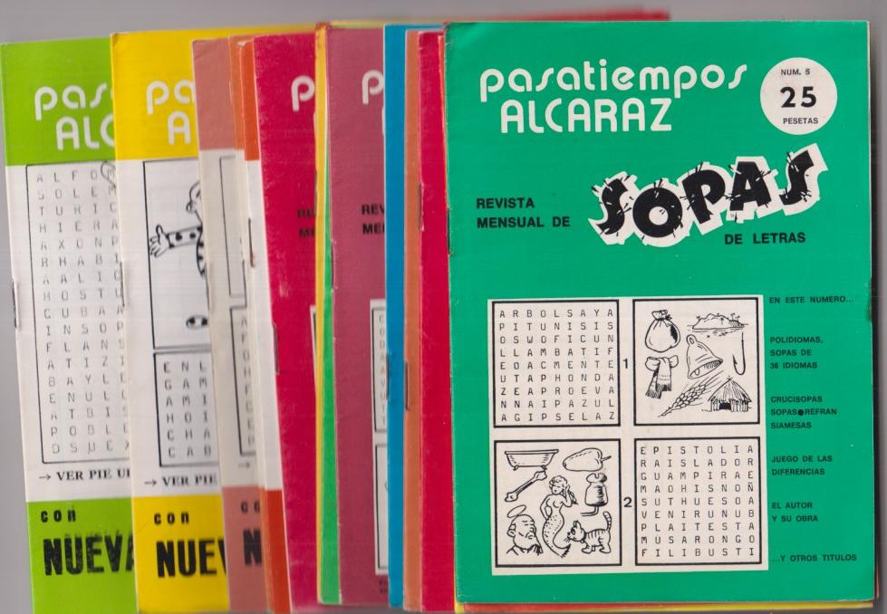 Pasatiempos Alcaraz. Lote de 15 ejemplares: 5, 7, 13, 14, 15, 20, 22, 23, 24, 31, 37, 39, 41, 46. sin usar