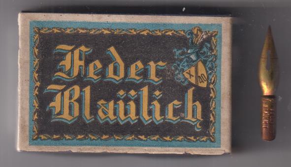 Feder Blaulich. Cajita (74x50x23 mm.) de plumillas. Completa, 100 plumillas