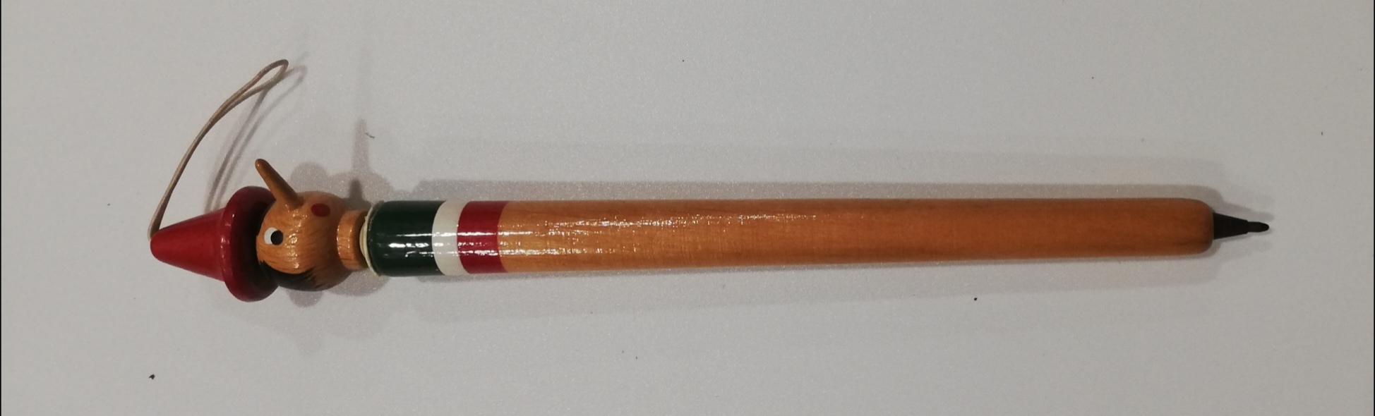 Bolígrafo madera de Pinocho (20 cm.)
