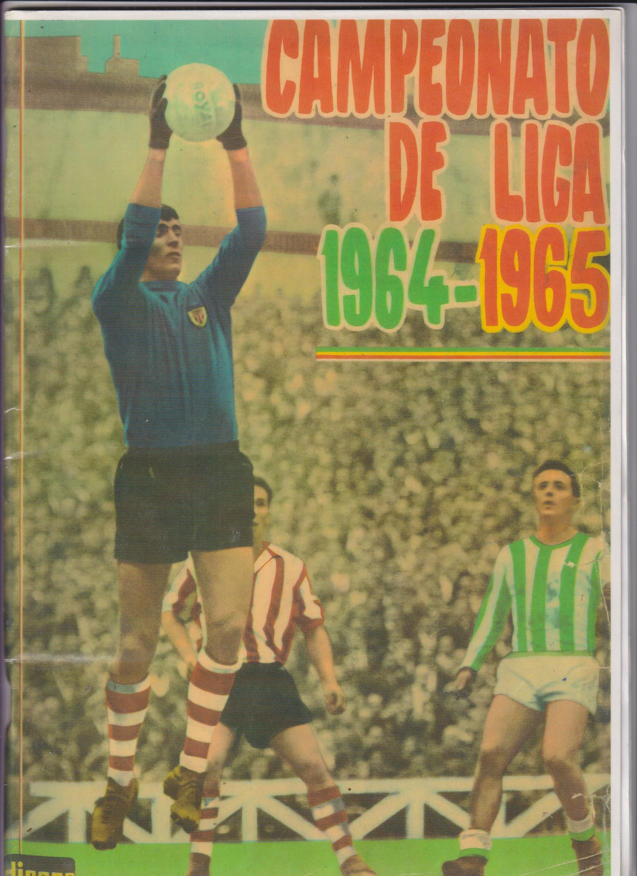 Futbol Primera División 1963. Disgrá. Reproducción con los cromos sueltos, pegados por el margen superior