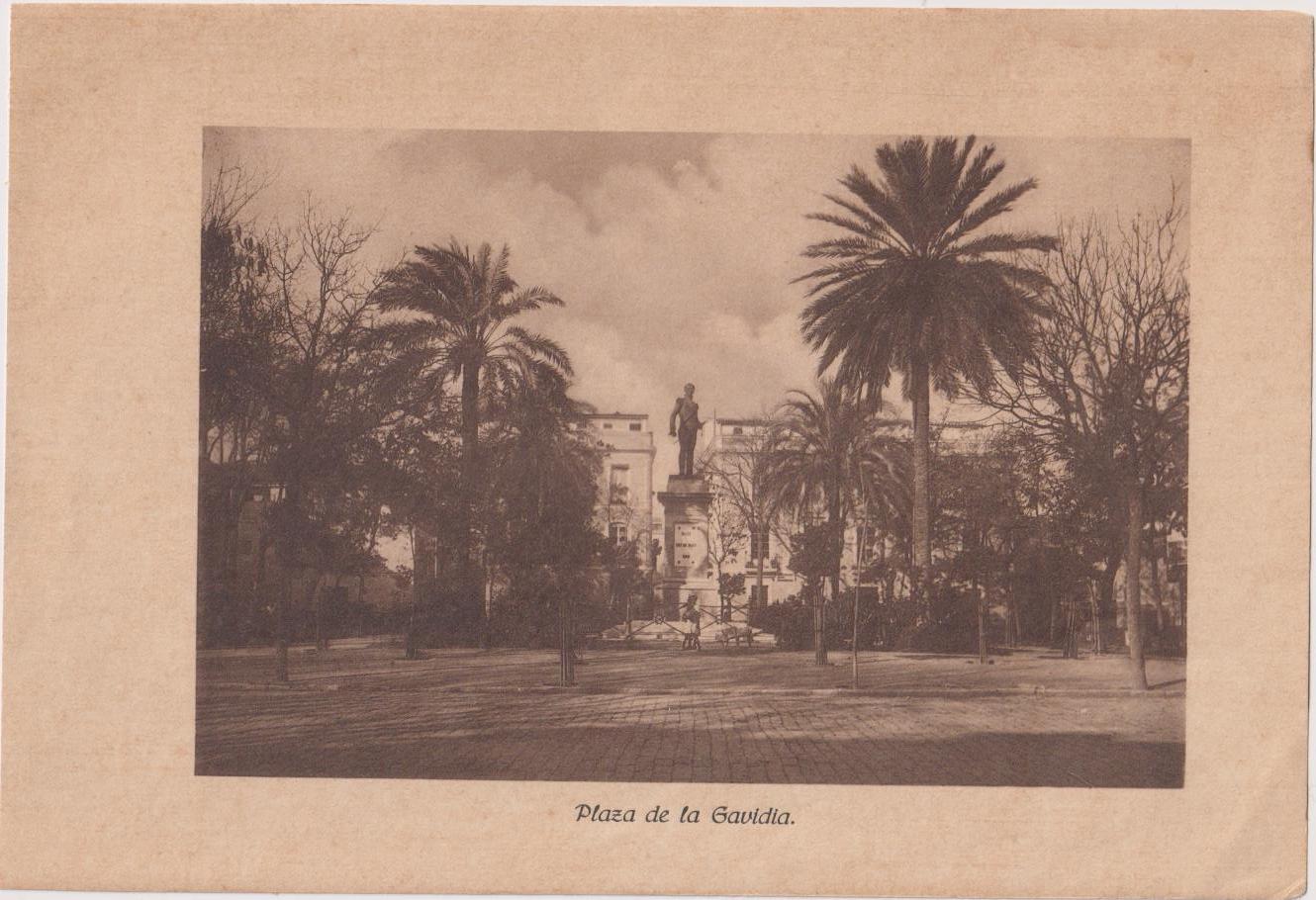 Lámina (23x15 cms.) Sevilla. Plaza de la Gavidia