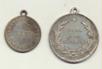 2 Medallas Escolares a la Aplicación. AE-31 y AE-25. Primera mitad del siglo XX