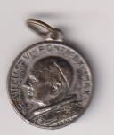 Pablo VI. Pontifex. max. Medalla (1,8 cms.) Relicario. R/ Tierra de las catacumbas de Roma
