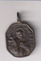 Santo Domingo de Soria. Medalla (AE 21 mms.) R/ Virgen del Rosario. Siglo XVII-XVIII