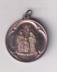 La Sagrada Familia. Medalla (AR 27 mm.) R/Cruz. Siglo XIX-XX