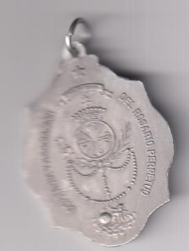 Cofradía y Asociación del Rosario perpetuo. Medalla (AL 47 mm) R/Rosario y escudo
