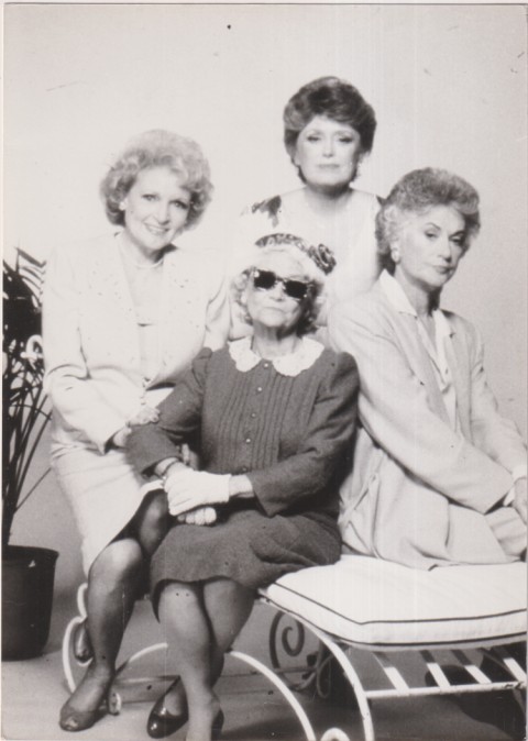 Las chicas de oro. Fotografía (17,5x12,5 cm)
